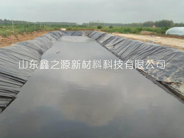 鋪設(shè)hdpe土工膜時(shí)可進(jìn)行無縫連接嗎？