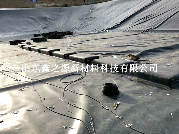 魚塘養殖防滲膜鋪設：創新施工，高效防滲的綠色養殖新篇章